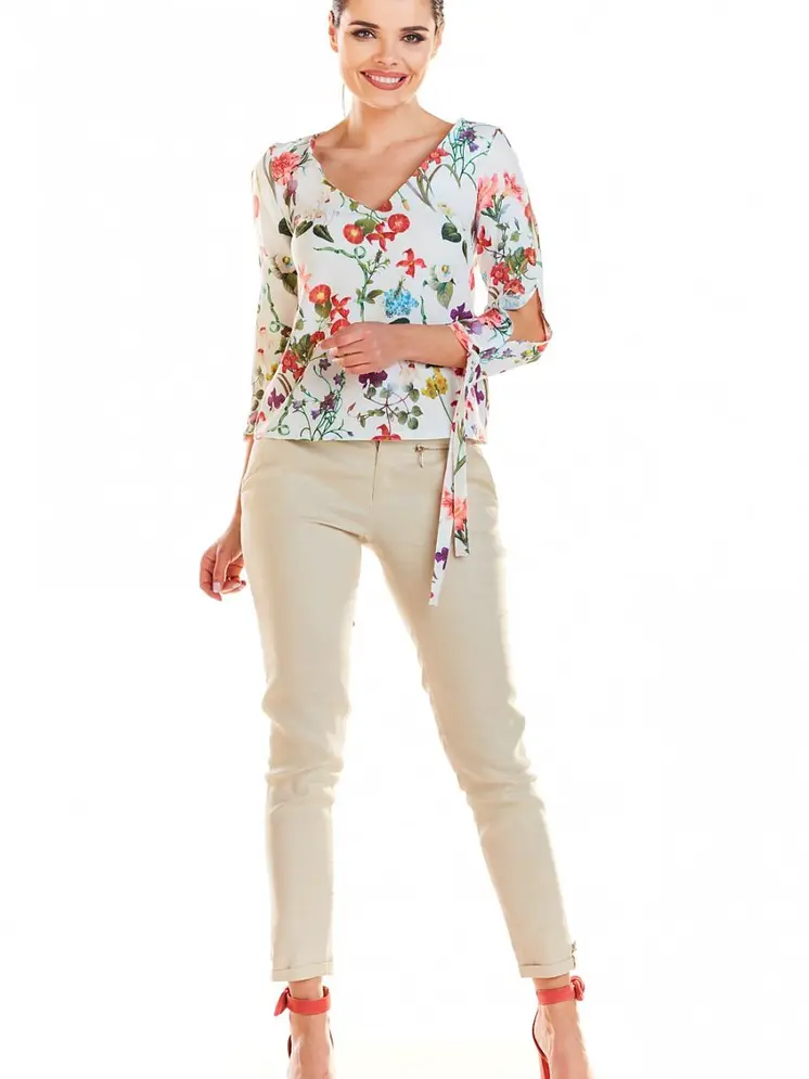 Blouse model 129189 Infinite You