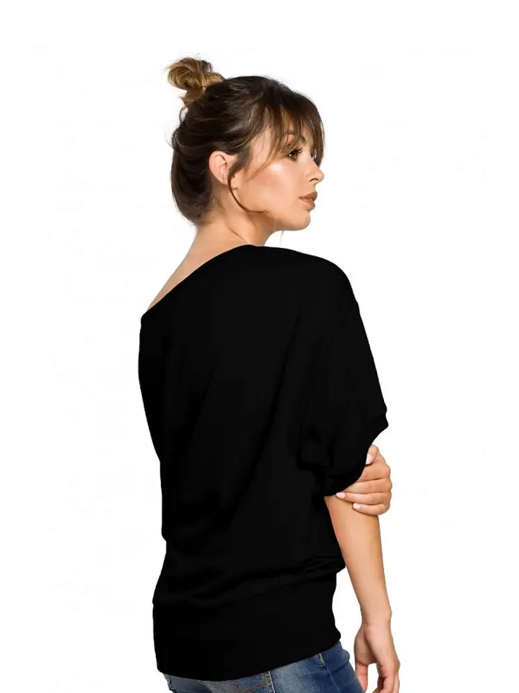Sweatshirt model 150123 BeWear