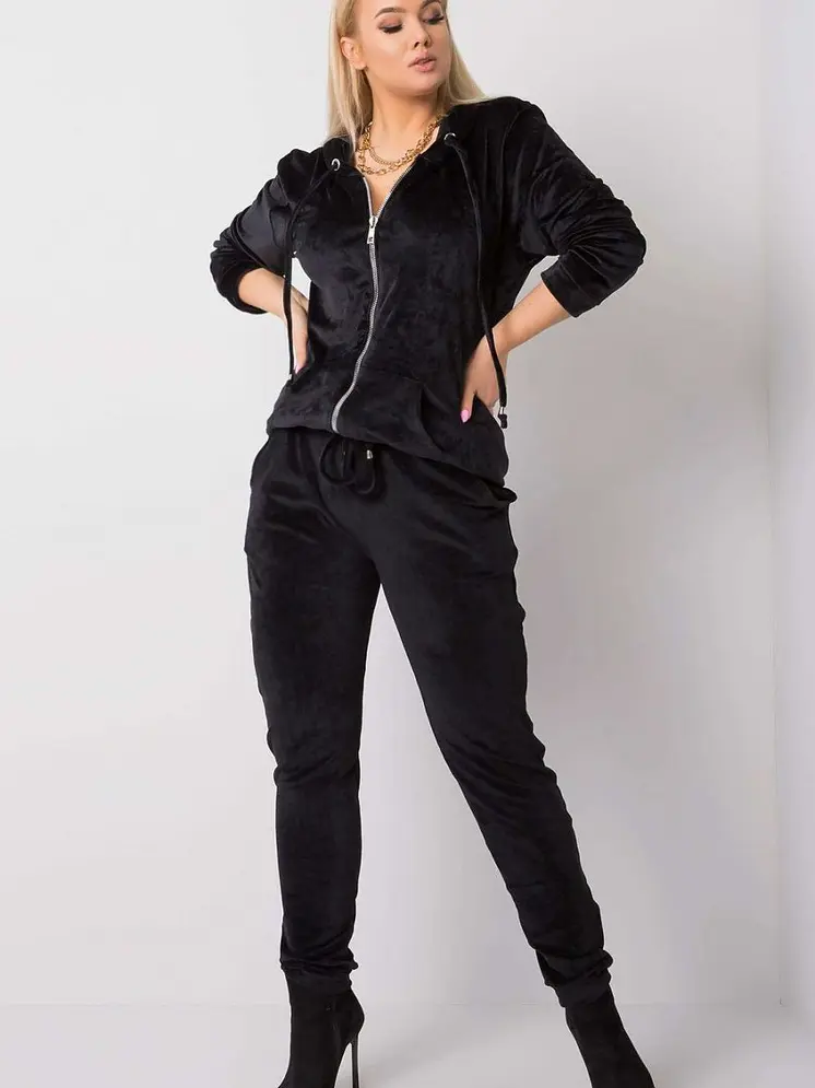 Plus size set model 171045 Relevance