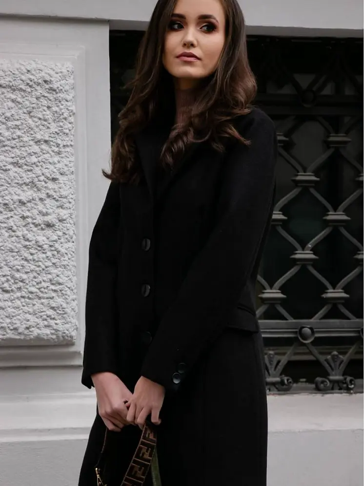 Coat model 184442 Roco Fashion