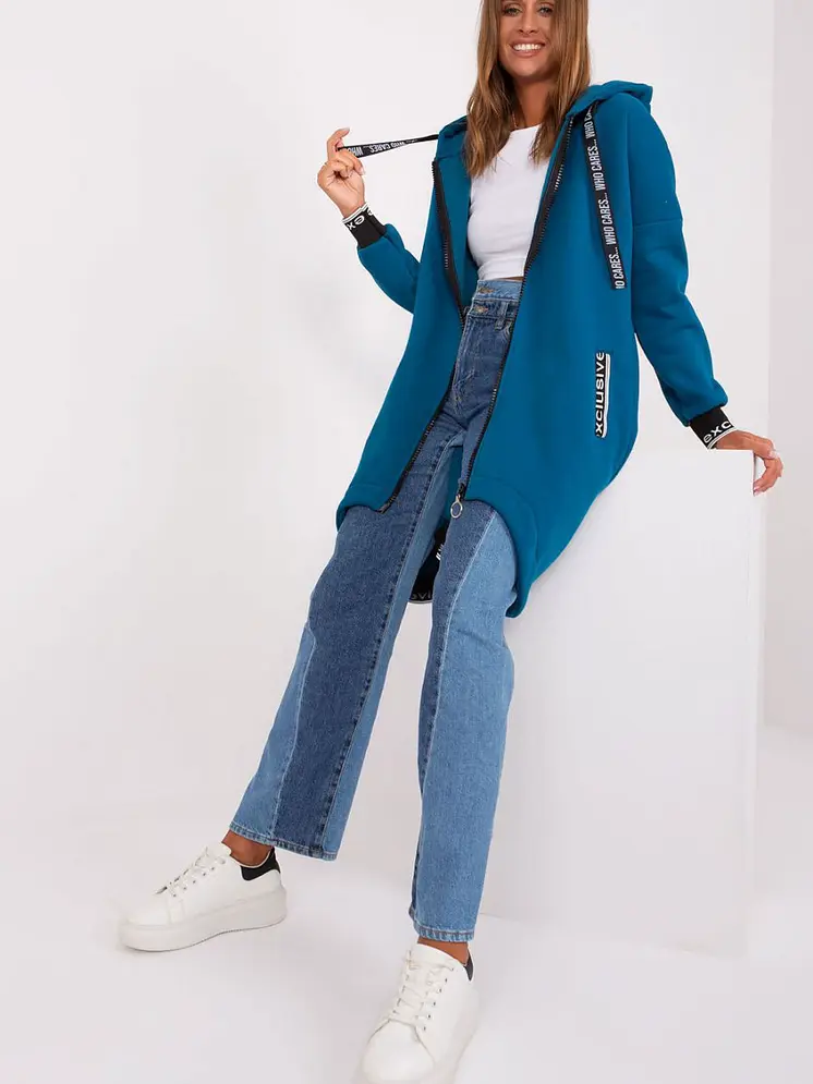 Sweatshirt model 185932 Relevance