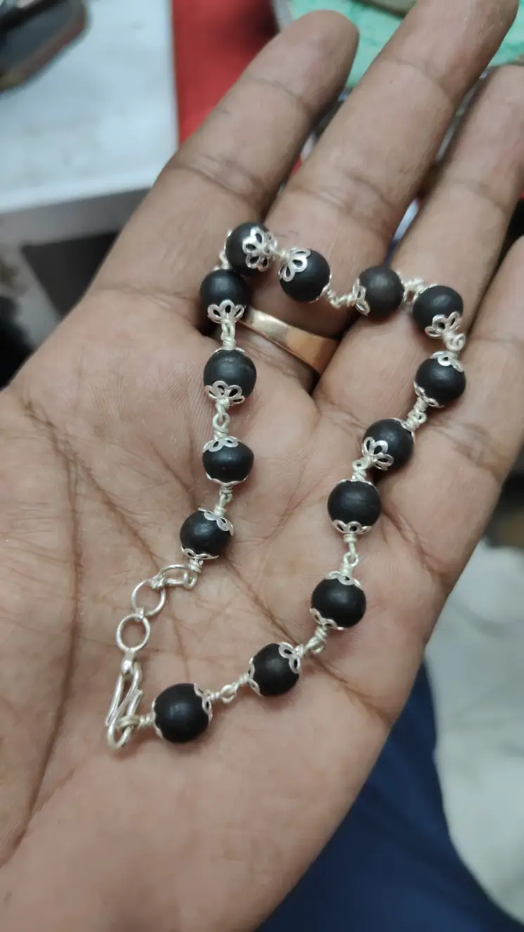 Karungali/Ebony Beads Bracelet with silver caps