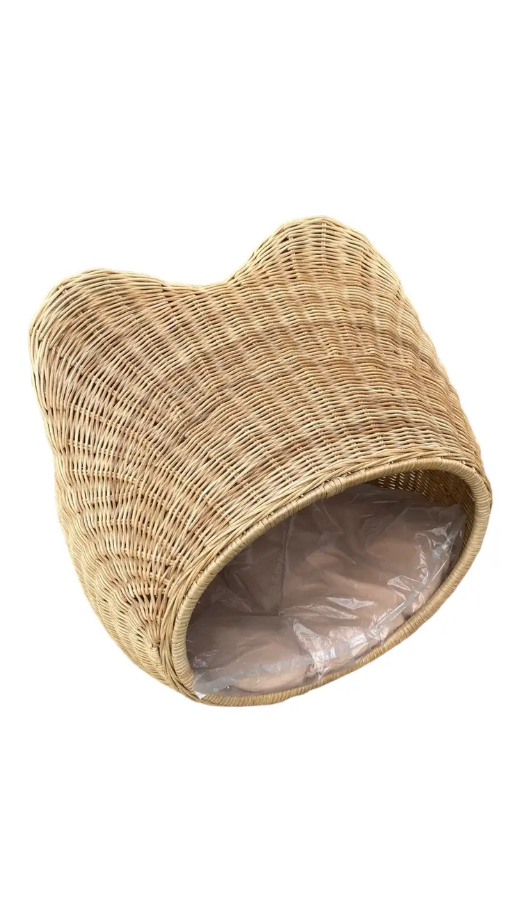 Kitty Rattan Pet House