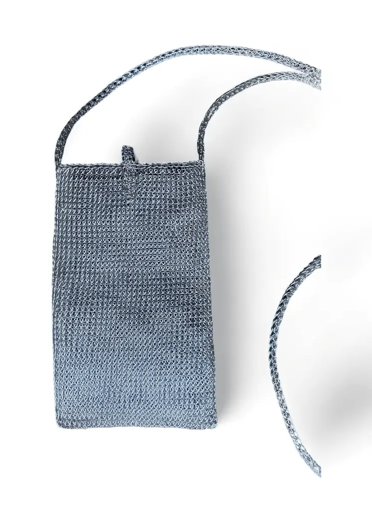 Unique Wire Simple Pouch