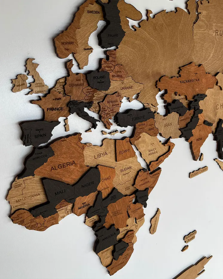 3D world map for wood wall | ESPRESSO