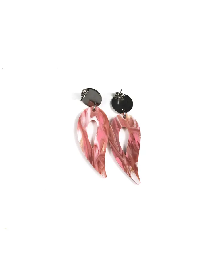 Pendientes de Perlas Luna: Accesorios de Moda Imprescindibles para un Toque de Elegancia y Encanto