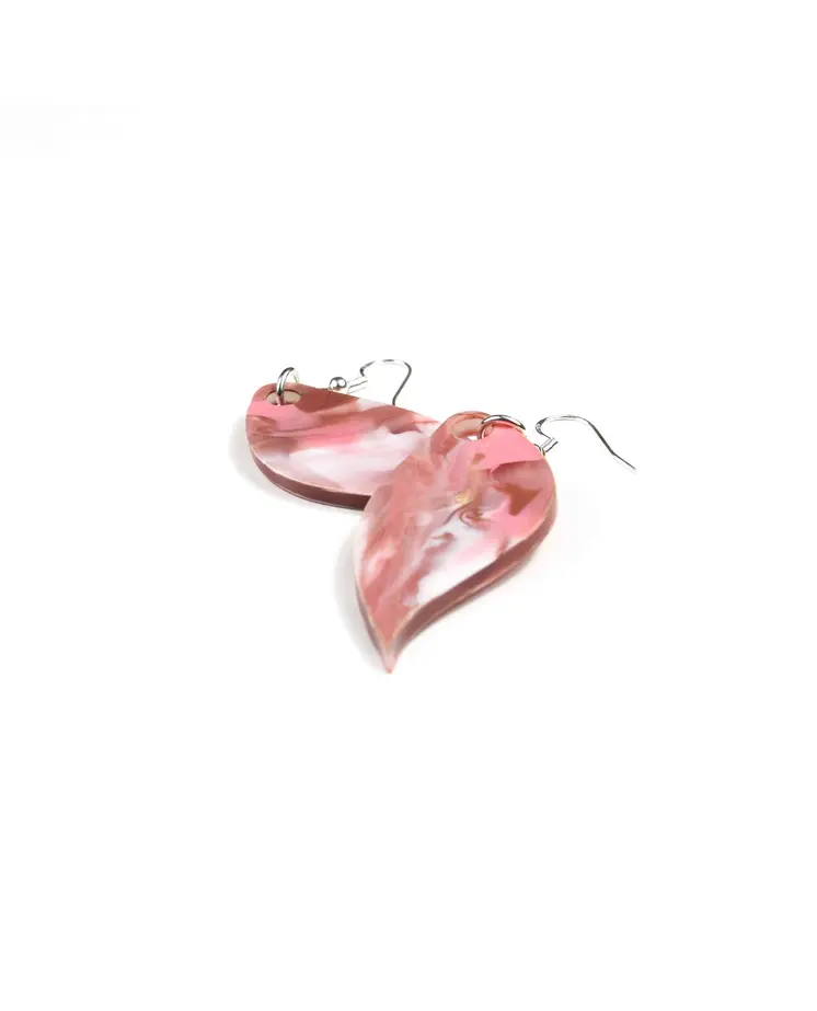 Pendientes Rosa y blanco: Accesorios de Moda Imprescindibles para un Toque de Elegancia y Encanto
