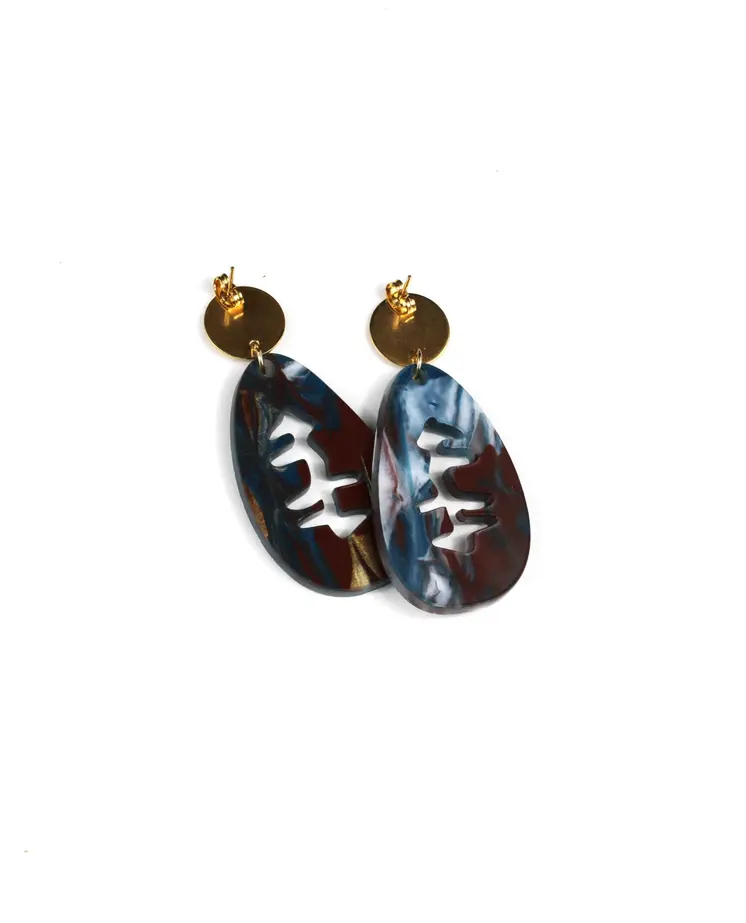 Pendientes mármol marrón, azul, blanco y dorado: Añade un Toque de Magia y Color a tu Estilo con Estos Accesorios Inspirados en el Amanecer