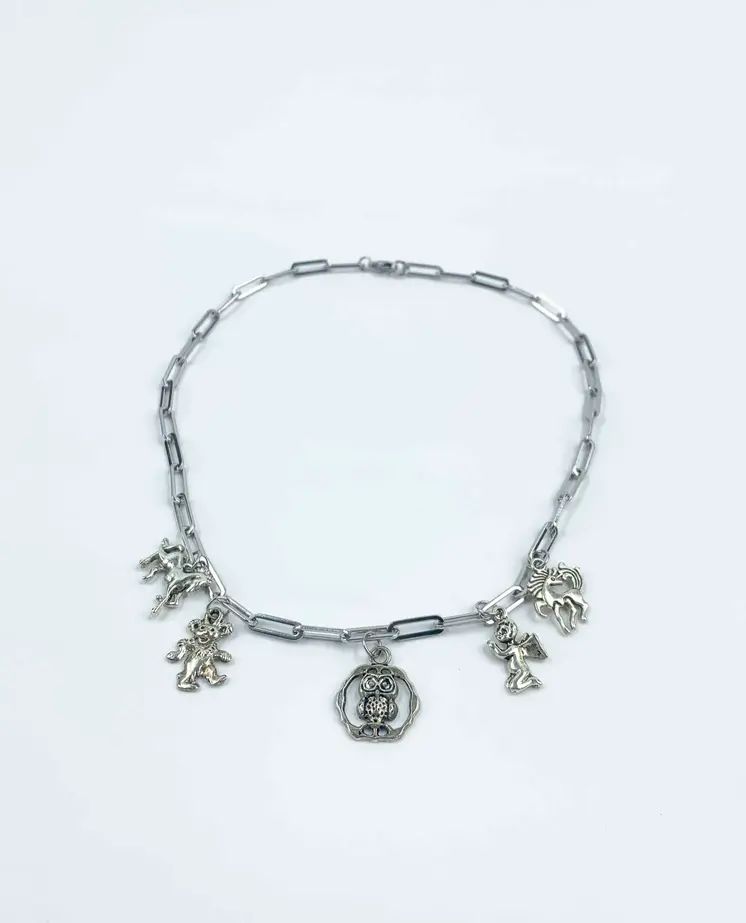 Collar trois motifs