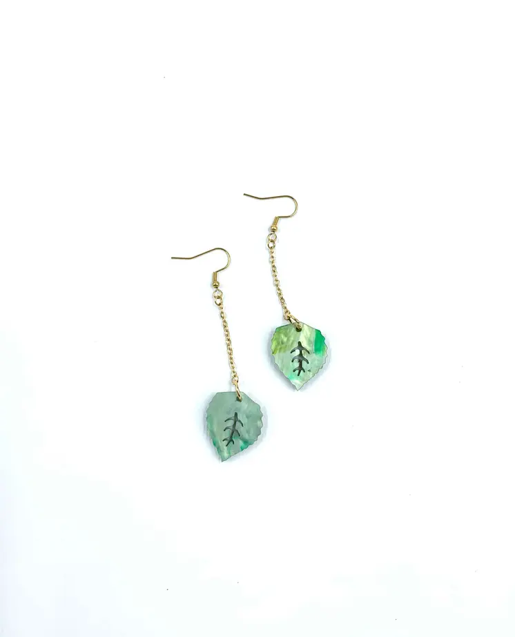 El Toque Perfecto para Tus Outfits: Pendientes de Estilo Minimalista