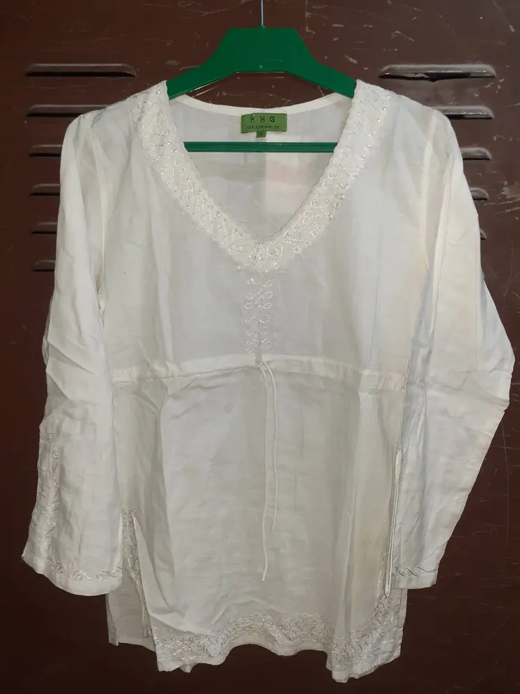 Blusa de mujer con mangas