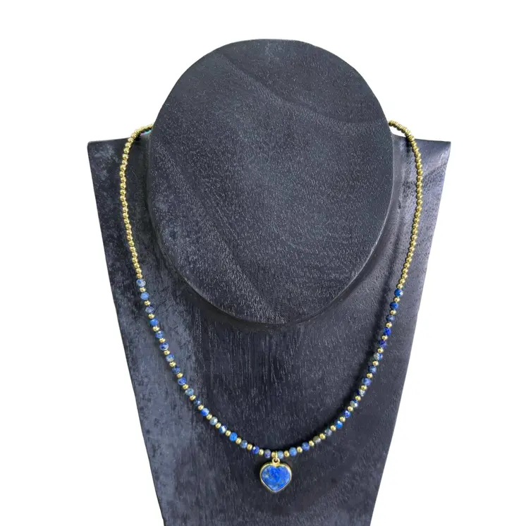 Collares de mujer de Tailandia