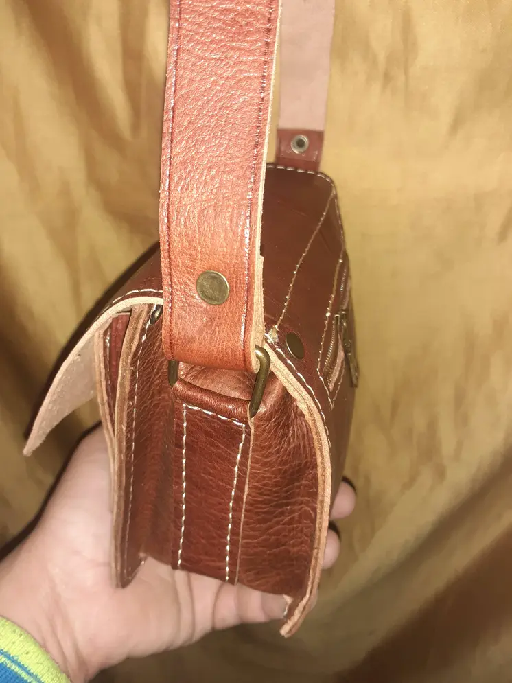 Bolso cuadrado click doble