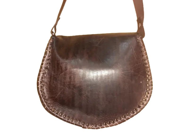 Bolso redondo vacuno piedra