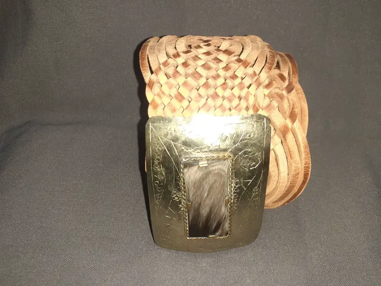 Cinturón de chapa mujer ancho