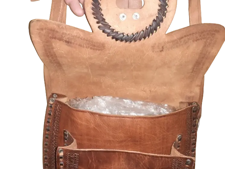 Bolso vacuno labrado tira Grande