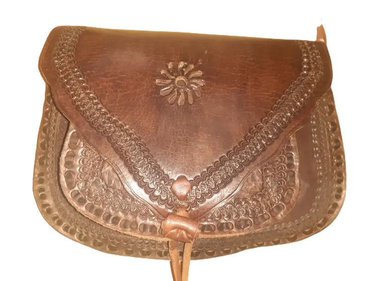 Bolso Triangular vacuno mediano