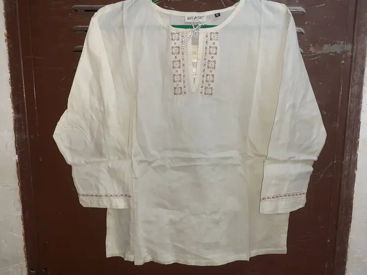 Blusa de mujer con mangas