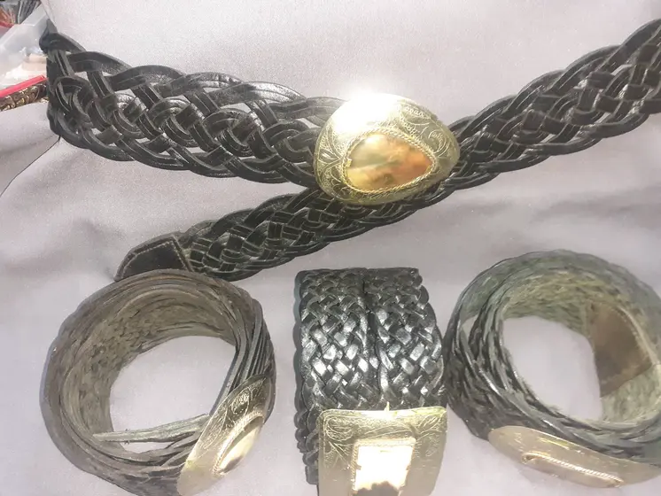 Cinturón de chapa mujer ancho