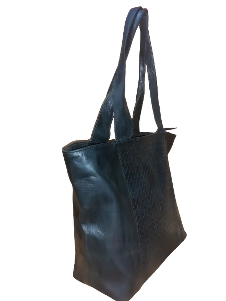 Bolso de mujer con dama
