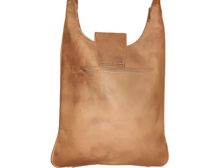Bolso Plano de mujer con chapa o labrado