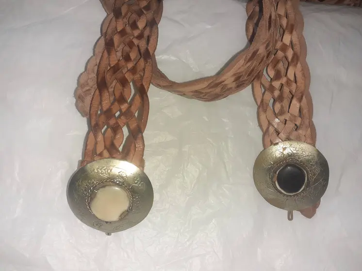 Cinturón de chapa fino