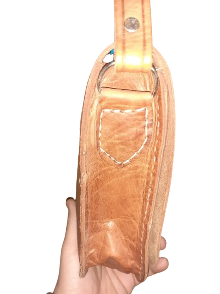 Bolso redondo liso beige vacuno Tira/click