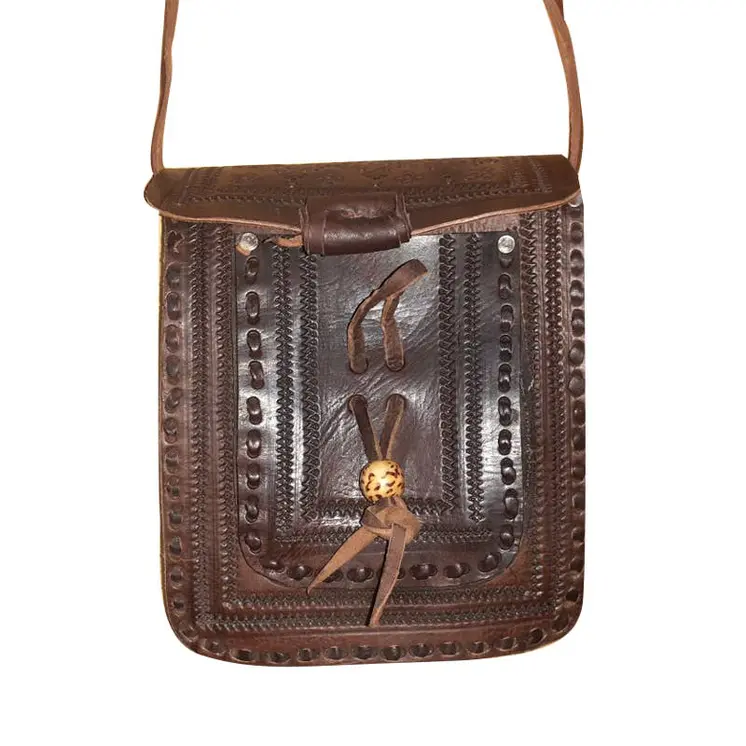 Bolso rectangular con cuerda