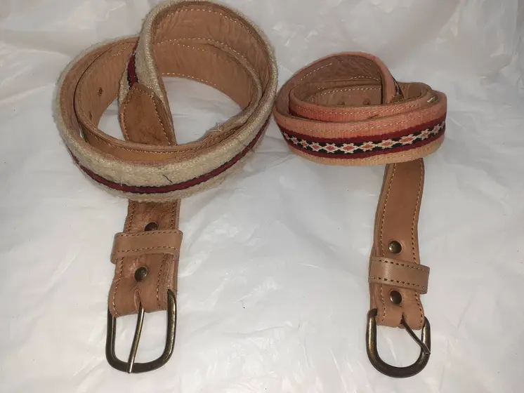 Cinturón de cuero con Kilim