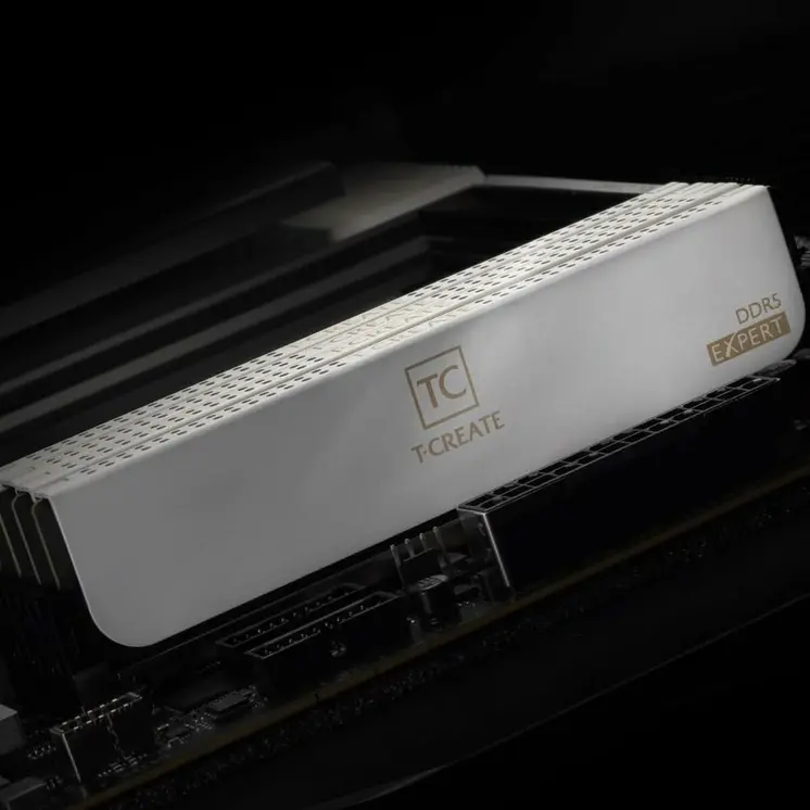 RAM Memory Team Group CTCWD532G6000HC38GDC01