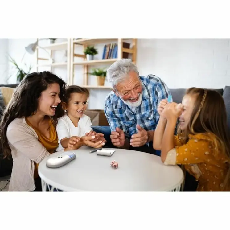 Board game Winning Moves (7 Pieces)