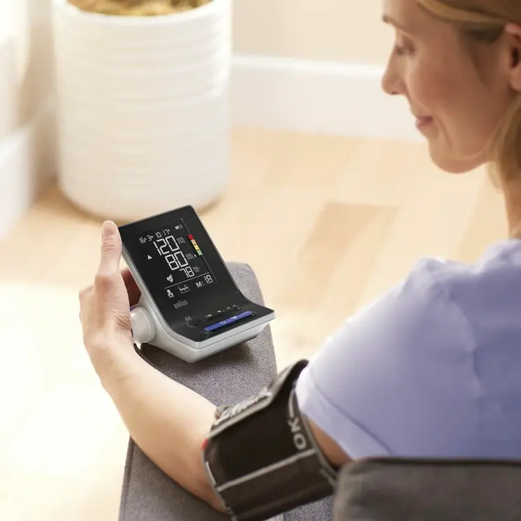 Arm Blood Pressure Monitor Braun BUA6150WE
