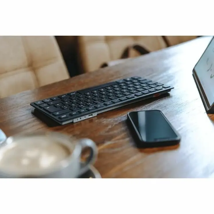 Keyboard Cherry KW 9200 MINI Spanish Qwerty Black