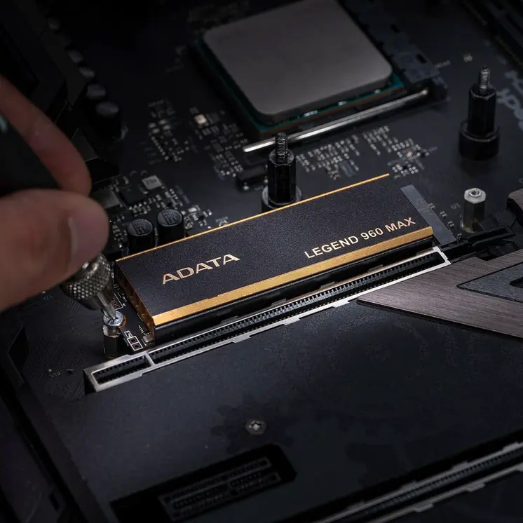 Hard Drive Adata LEGEND 960 MAX 1 TB SSD