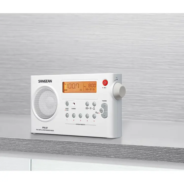Portable Digital Radio Sangean SPRD7W