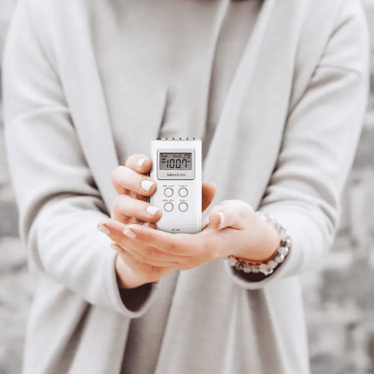 Transistor Radio Sangean DT-120 White