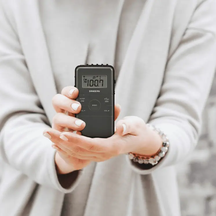 Transistor Radio Sangean DT-140 Black AM/FM