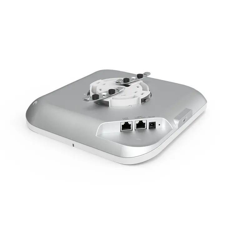 Router EnGenius ECW536