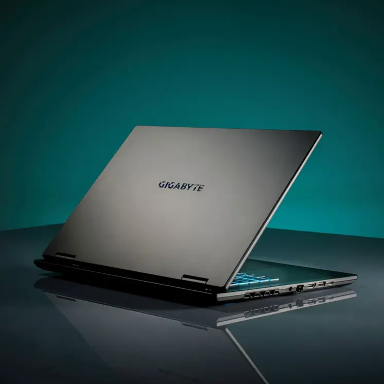 Laptop Gigabyte GAMING A16 CWHI3ES864SH 16" 32 GB RAM 1 TB SSD Intel Core i7-13620H