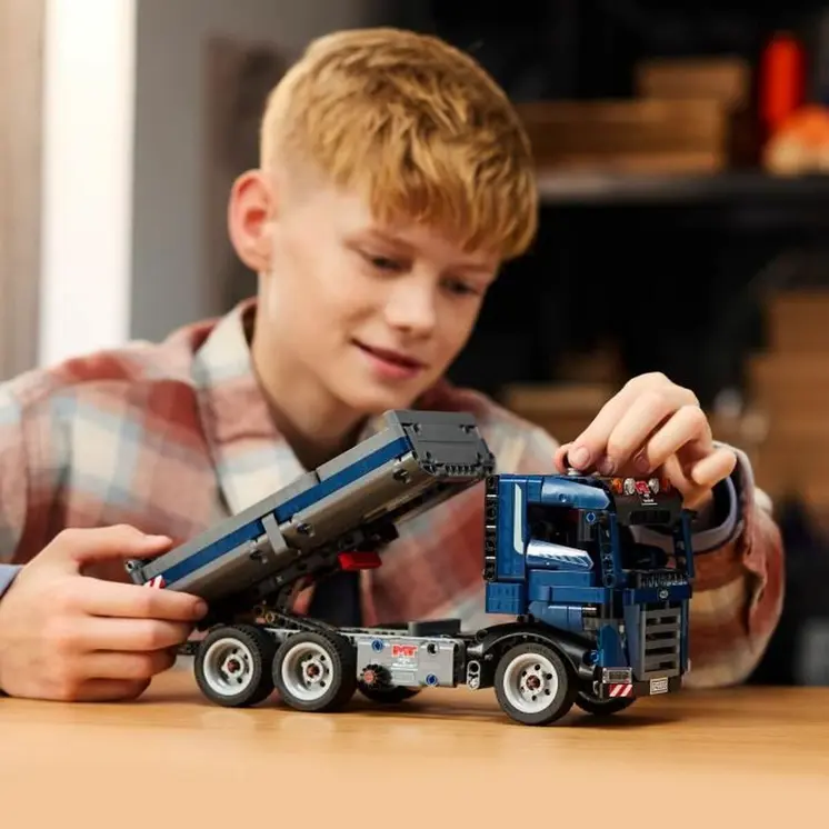Construction set Lego 42203