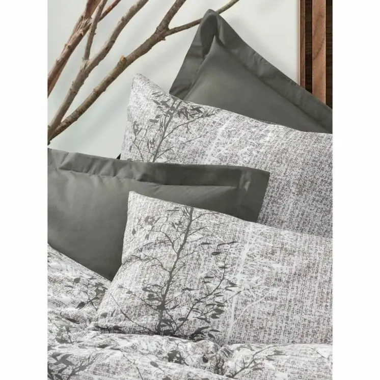 Duvet cover set