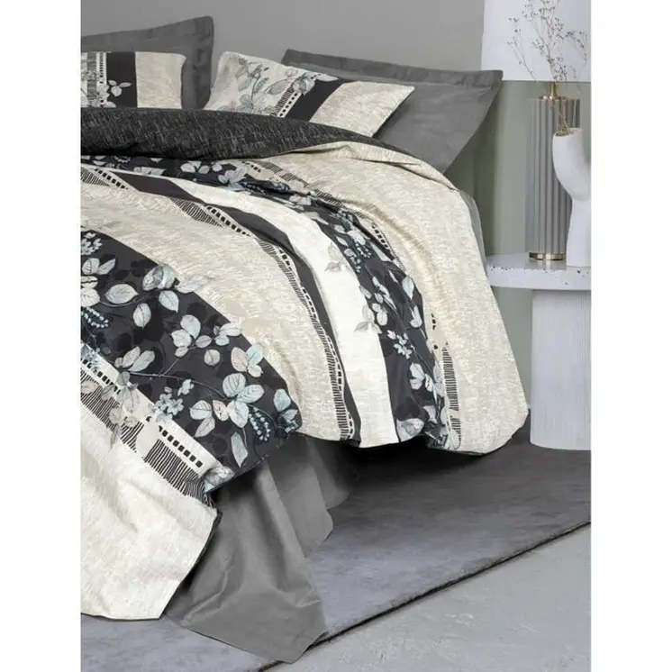 Duvet cover set
