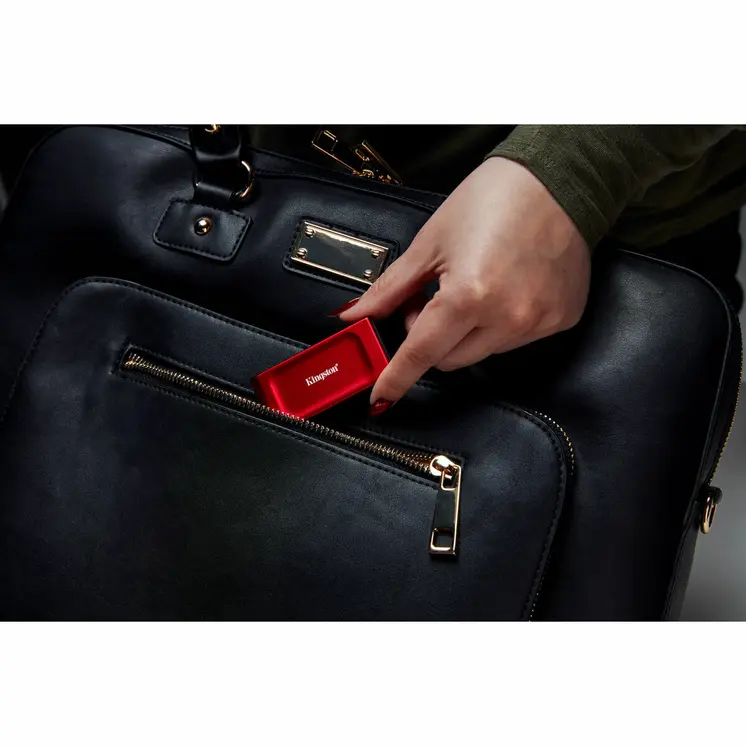 External Hard Drive Kingston SXS1000R/2000G Red 2 TB
