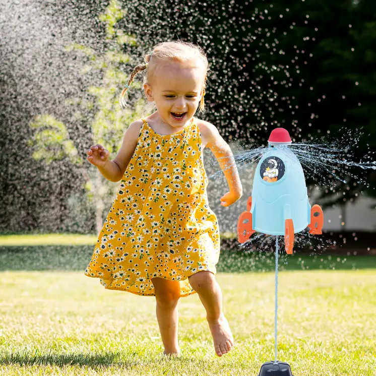 Water Sprinkler and Sprayer Toy Colorbaby Plastic 22 x 33 x 22 cm