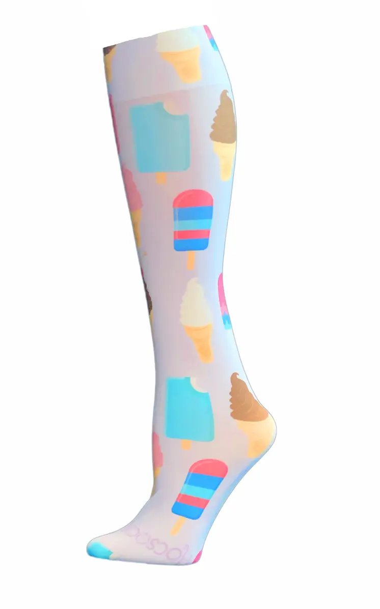 ICE CREAM CONES (M)