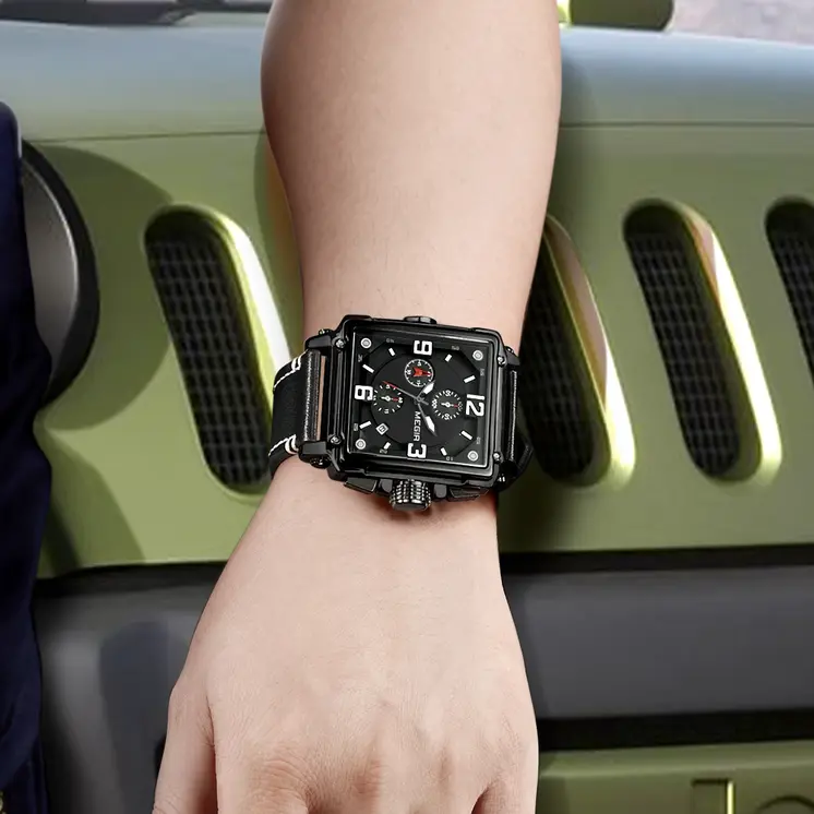 MEGIR Men Watch Top Brand Luxury Chronograph Quartz Watches Clock Men Leather Sport Army Military Wrist Watch Relogio Masculino