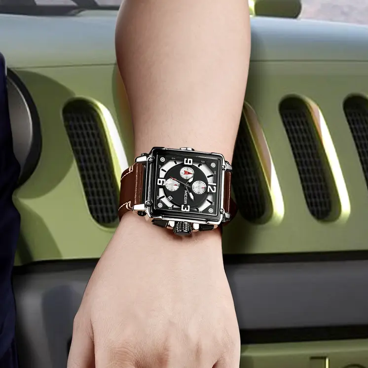 MEGIR Men Watch Top Brand Luxury Chronograph Quartz Watches Clock Men Leather Sport Army Military Wrist Watch Relogio Masculino