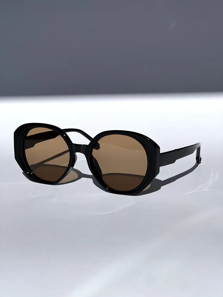 Noir Luxe