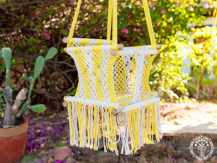Macrame baby hammock Amarillo