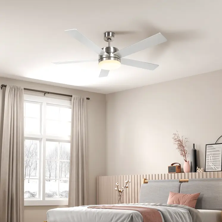 Ceiling Fan w/ Lights 5 Reversible Blades, Remote Control, for Bedroom, 5-Speed Ceiling Fan with Light for Living Room | HOMCOM